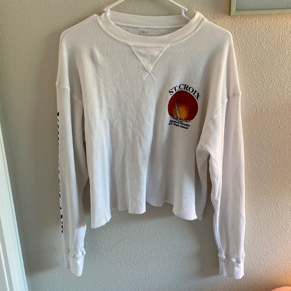 Brandy Melville long sleeve, cropped